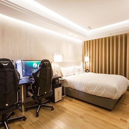 I Hotel 中壢館 Zhongli Exterior foto